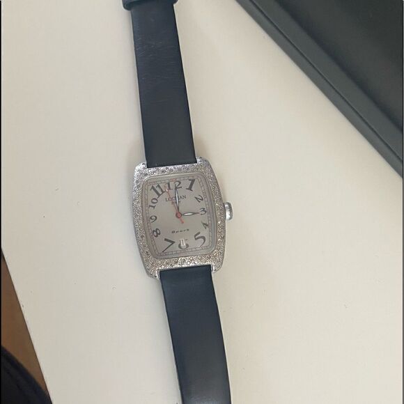 Locman sport watch with Diamond bezel. Gray with black strap. Original owner - Picture 3 of 15